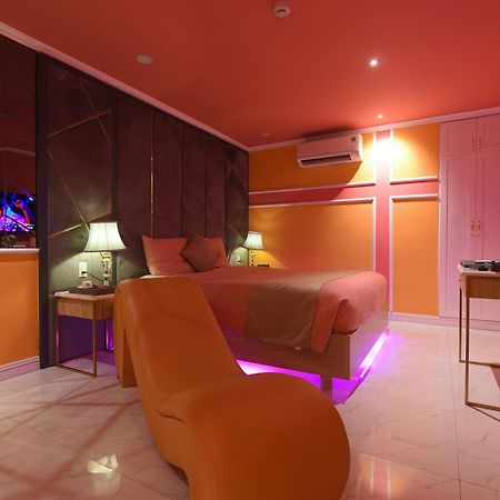 Chiic House 1 - Khach San Tinh Yeu Hotel Дананг Екстериор снимка